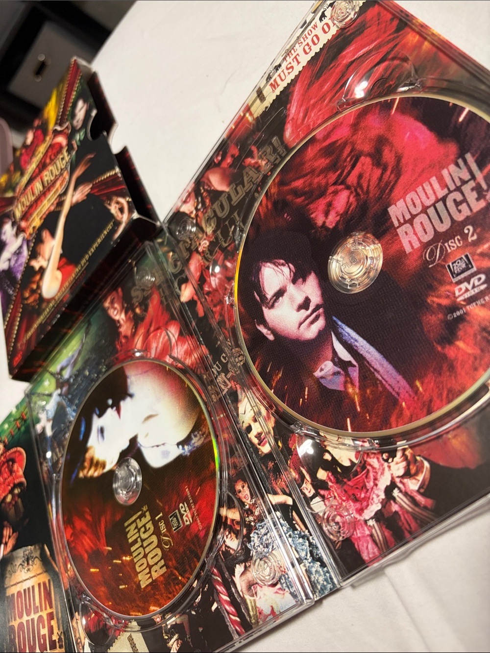 Moulin Rouge 2 Disc DVD - Picture 2 of 5